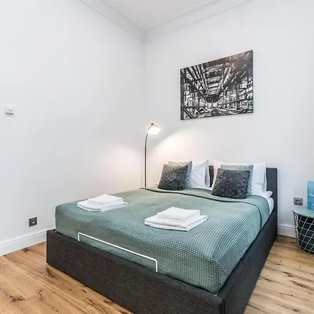 Rent Like - Ksiecia Jozefa Poniatowskiego 2 Apartment