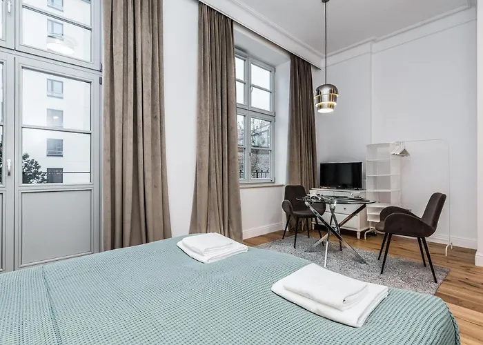 Rent Like - Ksiecia Jozefa Poniatowskiego 2 Apartment