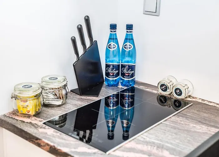 Rent Like - Ksiecia Jozefa Poniatowskiego 2 *